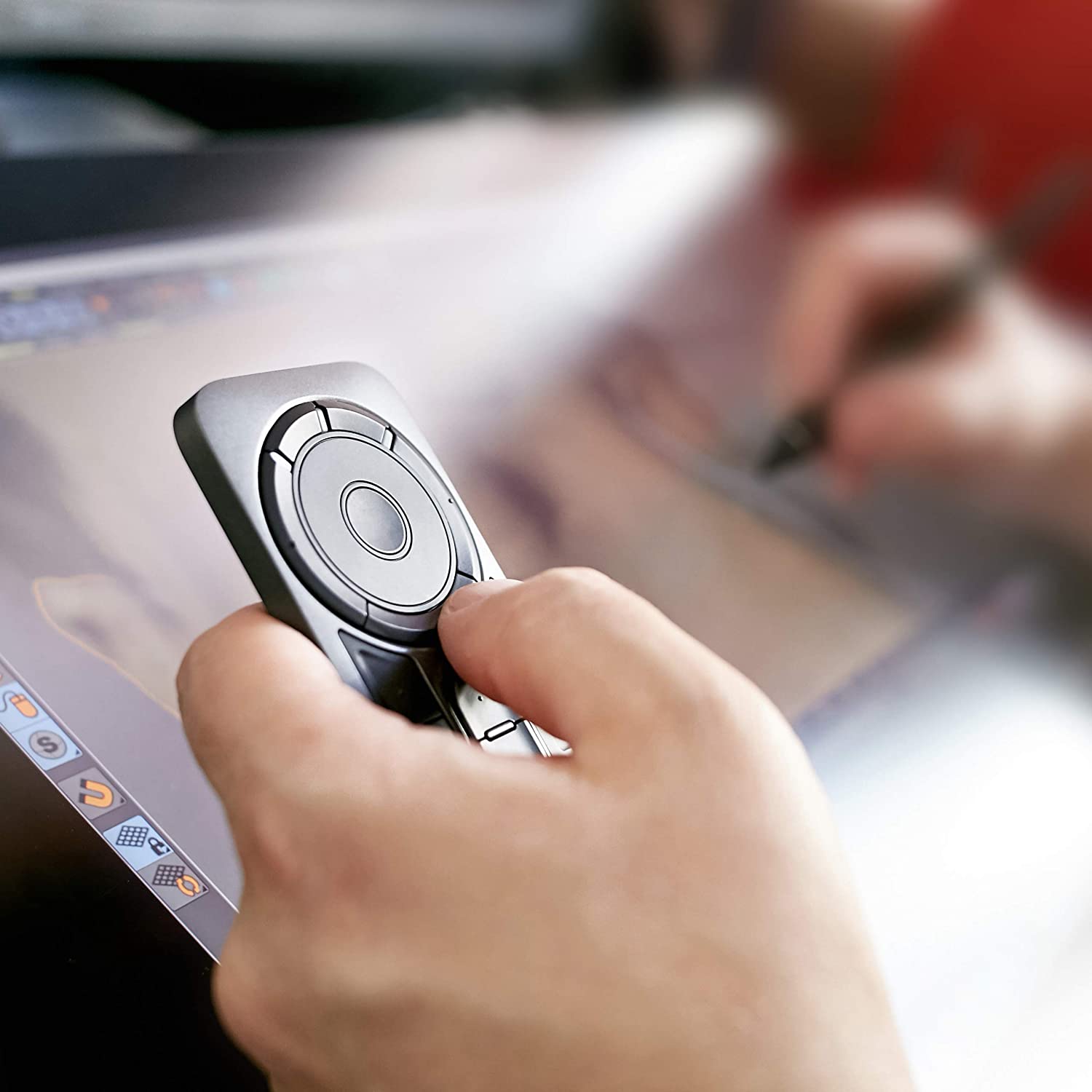 Wacom Intuos Pro M Expresskey Remote付 ExpressKey™ Remote | Wacom Australia