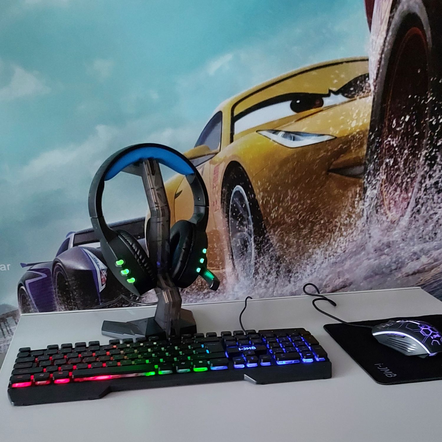 pharmacy lever home Kit Gaming ROPLAYER 4 in 1 iluminare RGB, casti, tastatura, mouse, mousepad  - eMAG.ro