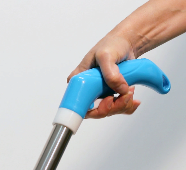Set Mop Plat cu Pulverizare SUPER TRENDS®, Rezervor Detasabil, Maner Extensibil + 3 x Laveta Microfibra Reutilizabila, Rosu [4]