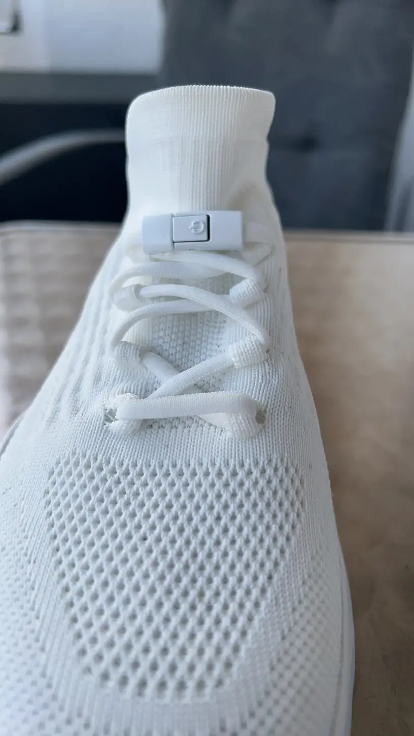 Sireturi albe cu catarame AdyMel®, set 3 perechi, sistem de prindere NO TOUCH, clipsuri, capsule, reglabile, incaltare rapida, plate, elastice [5]