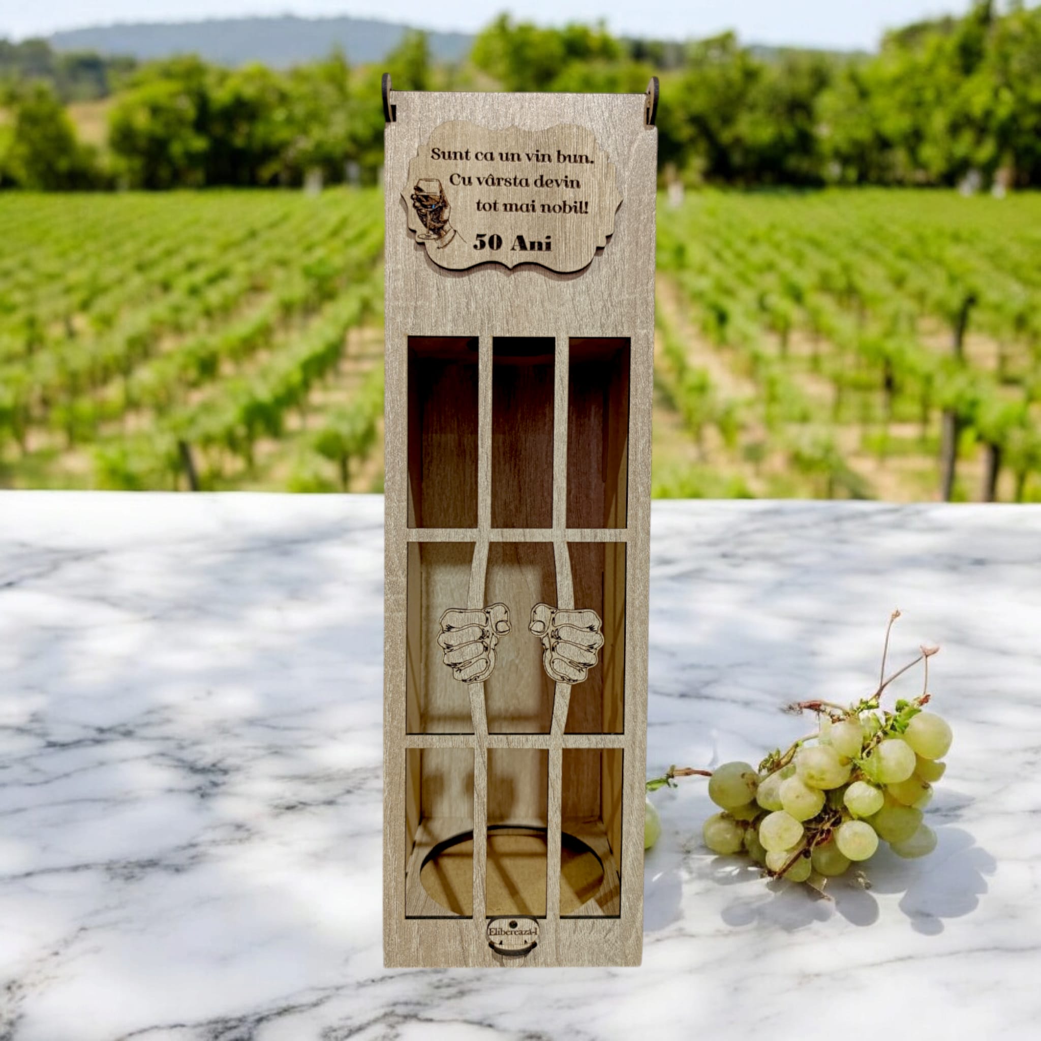 Cutie de Vin Personalizabila - Cutie de vin, model inchisoare personalizata pentru Aniversare 50 de ani